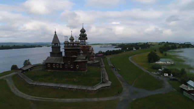 Кижи, съемка с квадрокоптера смотреть онлайн
