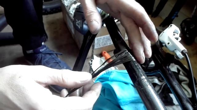 Клеим карбон смотреть онлайн