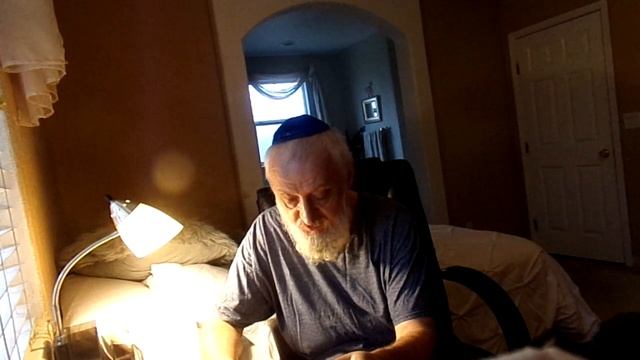 Ребе,правда ли что за грехи родителей отвечают дети по терете колено?(З.П) смотреть онлайн