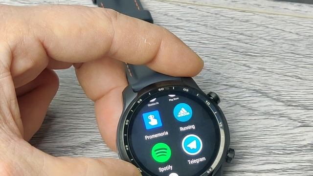 TicWatch Pro 3 GPS - ecco a voi il re degli Smartwatch смотреть онлайн