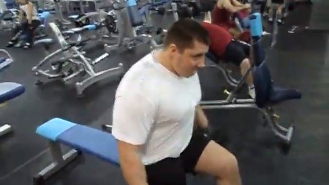 Махи в стороны объем легко - 4й подход 10кг от 13.02.2013 смотреть онлайн