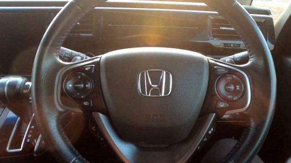 Honda Stepwgn RP3 Cool Spirit Black Style 2019 обзор