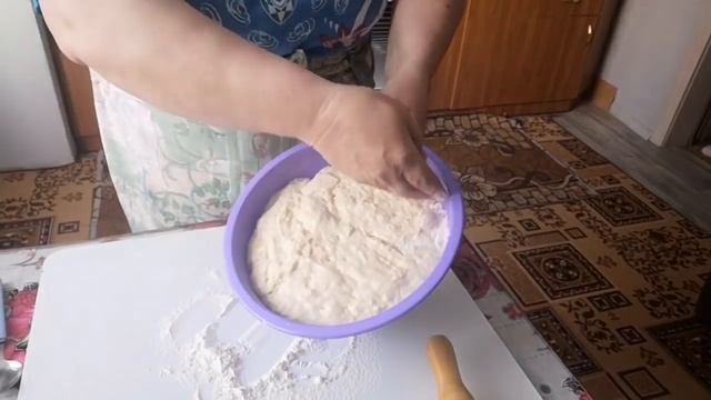 Очень захотелось пирожков с капустой. смотреть онлайн