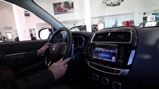 How to Pair Your Phone in the 2017 Mitsubishi RVR (in Chinese) смотреть онлайн