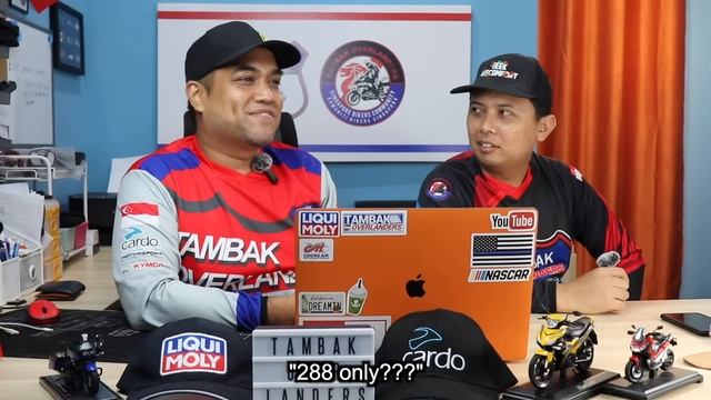 Can Lady Riders Handle a Hayabusa?? | Vlogcast#41 смотреть онлайн