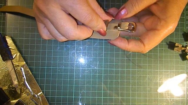 37. видео. Как сделать браслет из кожи (10). Мастер класс смотреть онлайн