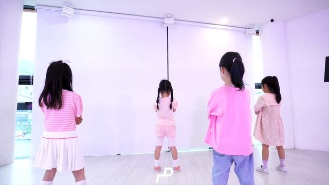 QUEENCARD (퀸카)(G)I-DLE  / KIDS K POP CLASS ( 유치부 & 초등1 CLASS ) / PLASTIC DANCE [ 플라스틱 댄스 ]
