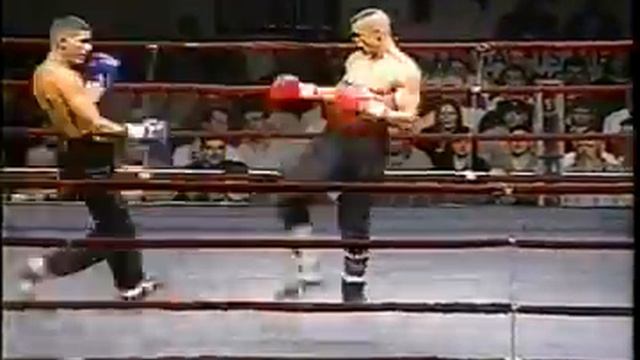 Curtis Bush vs. Tom Kimber смотреть онлайн