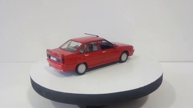Renault 21 Turbo (1988) Universal Hobbies 1:43 смотреть онлайн