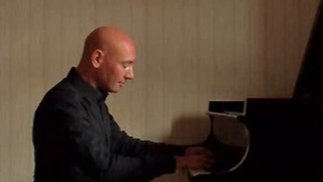 Enrique Granados Danza Spagnola n. 5 смотреть онлайн