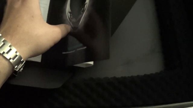 Alienware 18 Unboxing смотреть онлайн