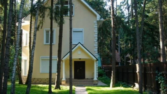 ВАТУТИНКИ, КОТТЕДЖ, АРЕНДА! смотреть онлайн
