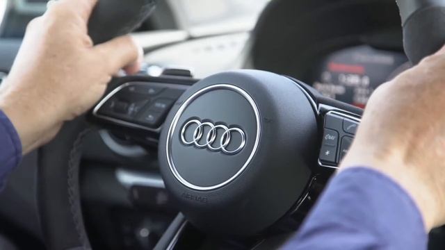 2018 Audi RS 3 Sportback смотреть онлайн