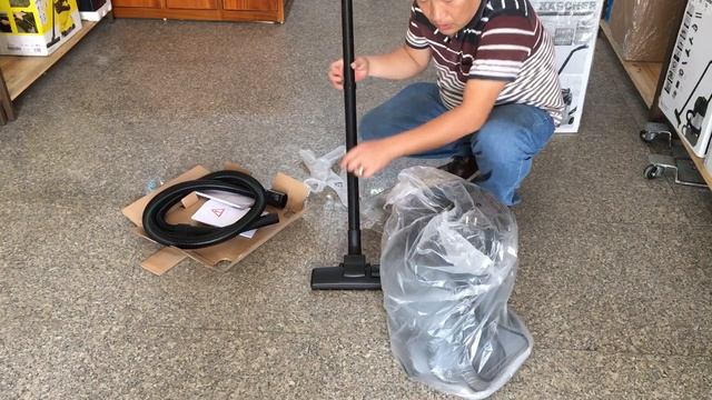 Máy hút bụi khô công nghiệp Karcher T14/1 Classic смотреть онлайн