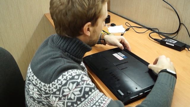 Чистить или не чистить ноутбук? смотреть онлайн