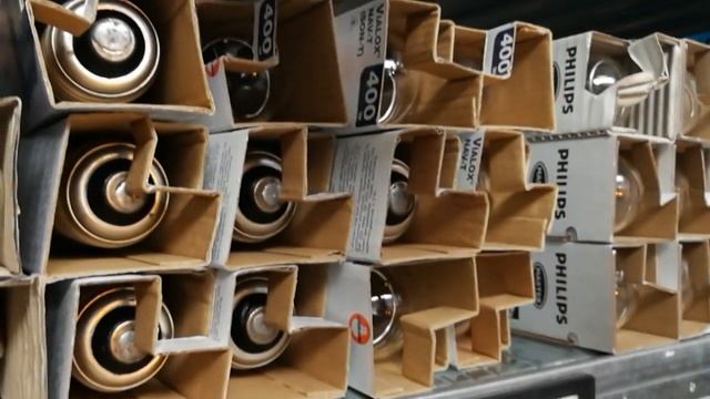 A legolcsóbb 400W-os HPS izzók a városban :) 4990 Ft - https://agrowstore.hu смотреть онлайн