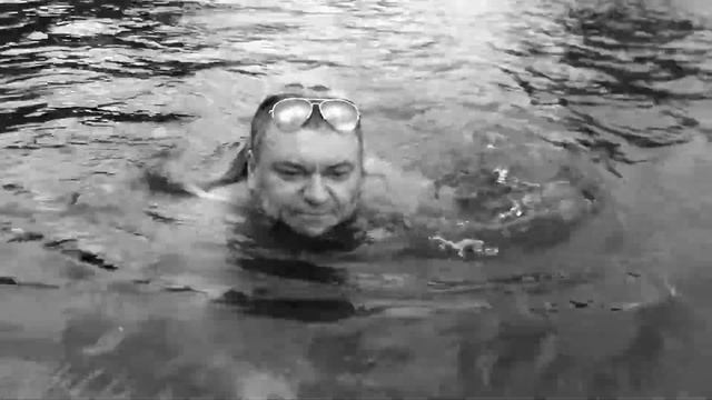 Певец ПроРок СанБой чуть не утонул под песню The Drowning Man группы The Cure смотреть онлайн