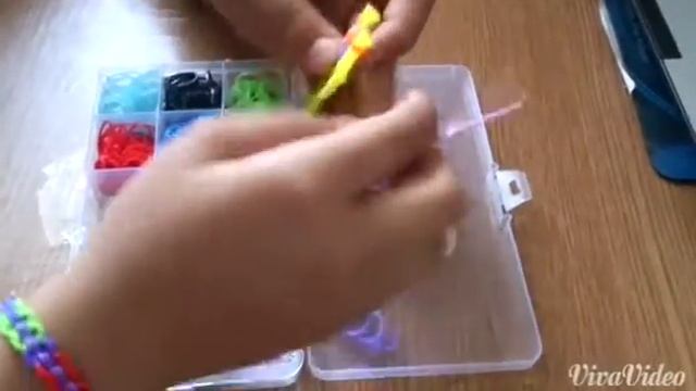 Плетение  из резинок на рогатке. ТРОТУАР