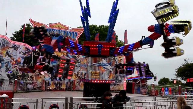 Stanley Thurston's Funfair | Pop Up Fun Park | Bedford 2023 смотреть онлайн