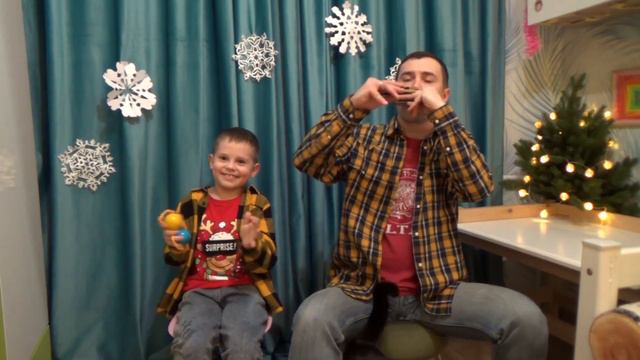 Let it snow на губной гармошке (Let it snow harmonica cover) смотреть онлайн