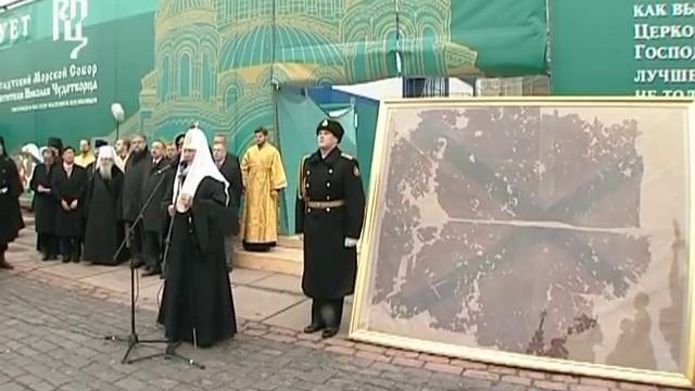 Патриарх Кирилл встретил гюйс крейсера "Варяг" смотреть онлайн
