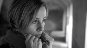 Марина Цветаева. "Осыпались листья над Вашей могилой".