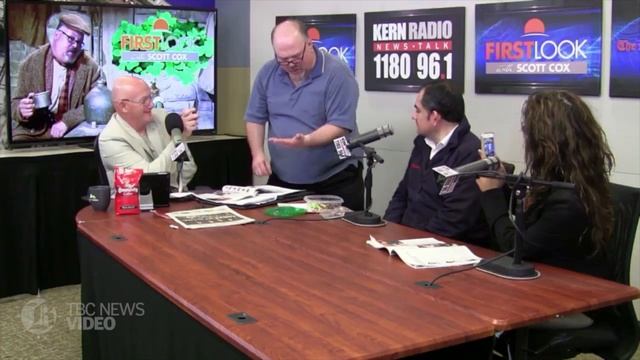 First Look 1000th Show: Food Frenzy смотреть онлайн