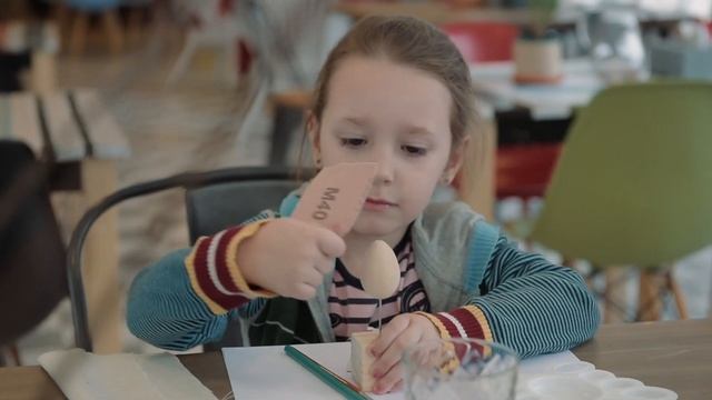 Мастер-класс по росписи пасхальных деревянных яиц в парк-отеле «Белые аллеи» смотреть онлайн