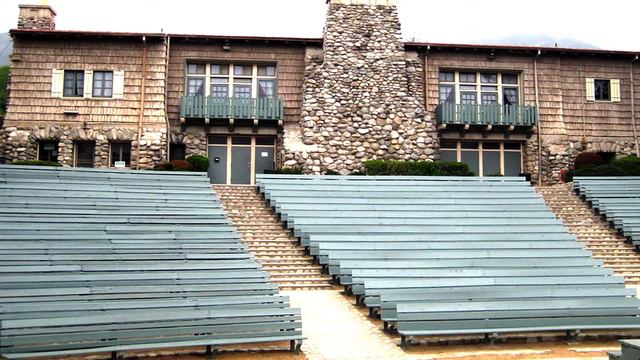 Get to Know Altadena, California: Community Lifestyle смотреть онлайн