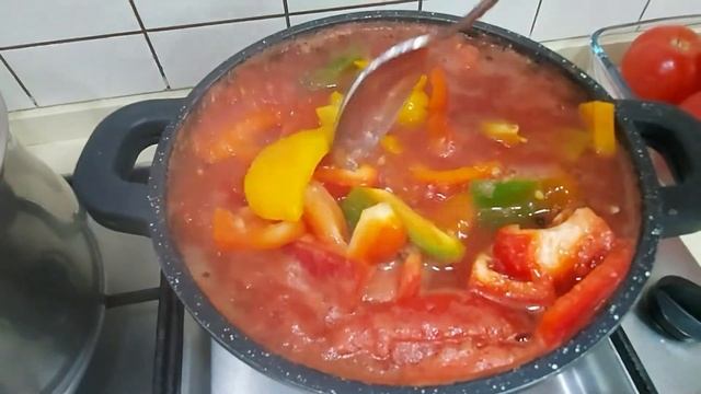 Лечо и помидоры в собственном соку!Отличная холодная закуска!Lecho and tomatoes in their own juice смотреть онлайн