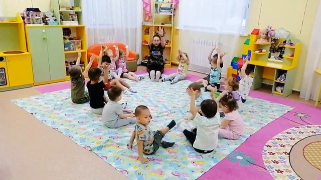 Сиреневая (старшая группа). Гимнастика. смотреть онлайн