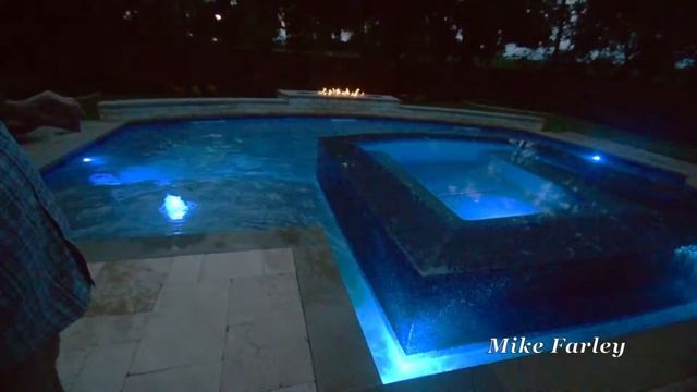 LED Gushers and Infinity Spa Details смотреть онлайн