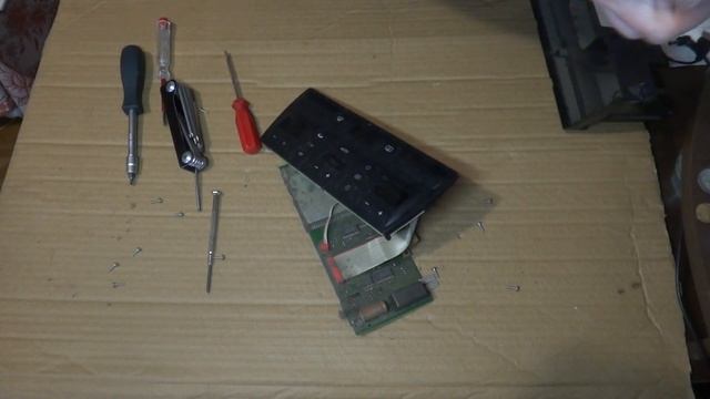 Audi A6 C5 Блок управления климат контролем . Как разобрать ? Что внутри ? смотреть онлайн