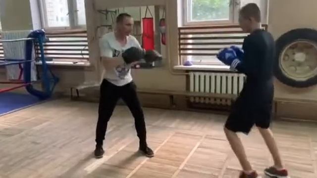ЭЛЬБРУС "СНАЙПЕР" РАБОТА НА ЛАПАХ С ПЕРЫМ ТРЕНЕРОМ МС.СССР МАСЛОВЫМ В.Я. (21.07.2021) ВОЛГОГРАД смотреть онлайн