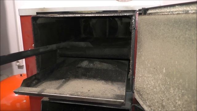 Чистка твердотопливного котла после топки сосной смотреть онлайн