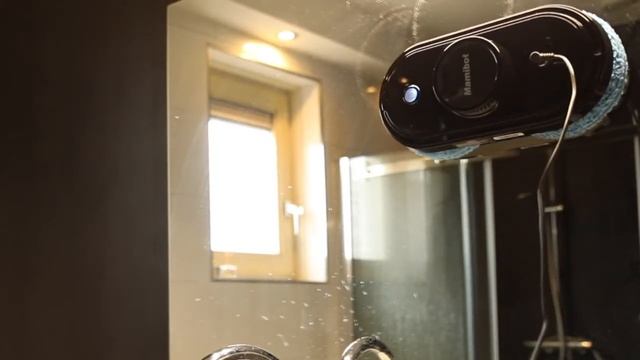 Mamibot W110-F, Auto Spray Robot Window Cleaner