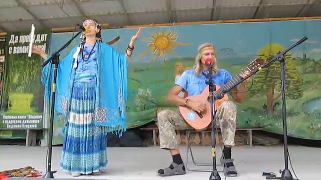 Вне Времени - Выступление на Возрождении смотреть онлайн