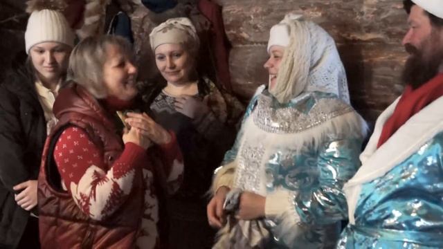 Необычный Новый год! смотреть онлайн