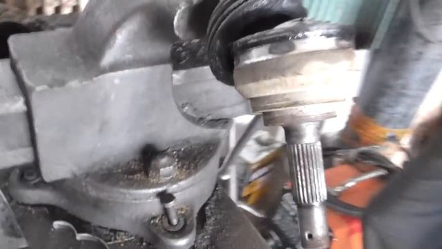 Замена гранаты GEELY  CK