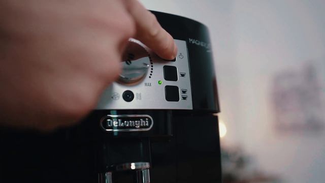 DeLonghi Kaffeevollautomat ECAM 22.110.b Test - Magnifica S Testbericht