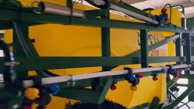Новая сельскохозяйственная техника в отделе эфиромасличных и лекарственных культур смотреть онлайн