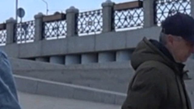 Стоим на доске садху 5 минут смотреть онлайн