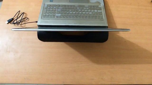 Laptop Cooler - Thermaltake Massive A22 Notebook Cooler Review смотреть онлайн