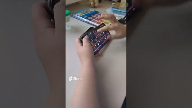 Илюша открывает кейсы в ненастоящем стендоффе 2.mp4 смотреть онлайн