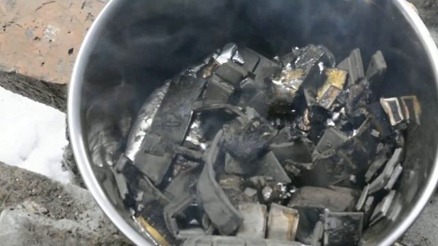 Плавка свинца в слитки - НАЧАЛО ПРОЦЕССА ПЛАВКИ. смотреть онлайн