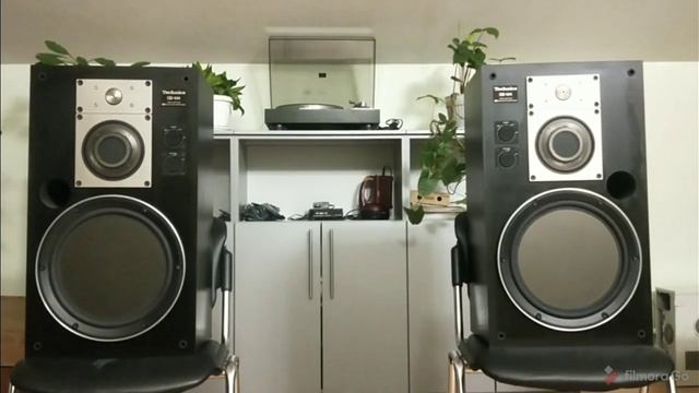 Technics SB M4 vs Yamaha NS-1000 смотреть онлайн