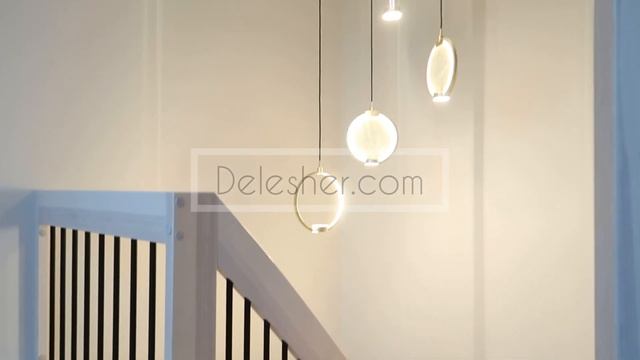 Деревянная лестница из ясеня с металлическими балясинами смотреть онлайн