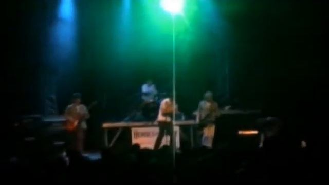 Heroes In Error- It's Not Alright, It's Not OK - Amphishock смотреть онлайн