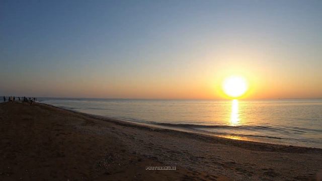 Walking on Shakh Dili, Azerbaijan смотреть онлайн