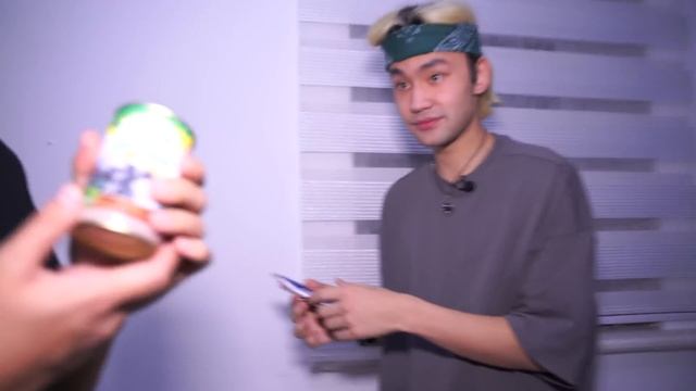 ЧЕЛЛЕНДЖ : СЛЕПОЙ ПОВАР (выбираем продукты закрыми глазами) смотреть онлайн